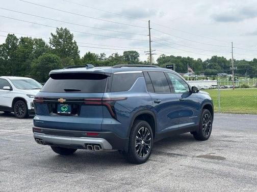 Lakeshore Blue Metallic 2026 Chevrolet Traverse LT