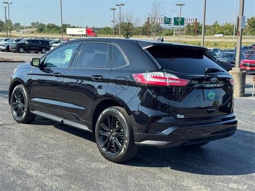 2024 Ford Edge ST Line