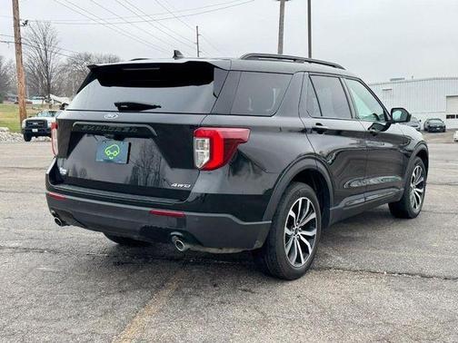2022 Ford Explorer ST-Line