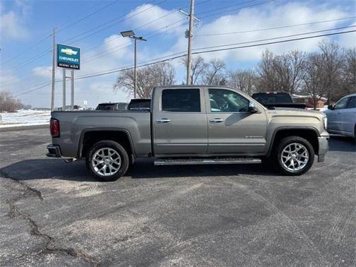 2017 GMC Sierra 1500 SLT