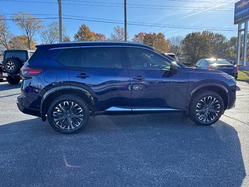 2024 Nissan Rogue Platinum
