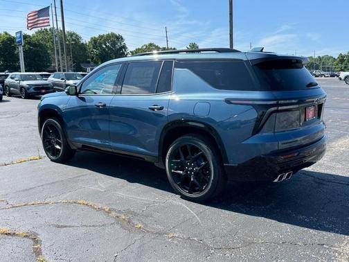 2025 Chevrolet Traverse RS