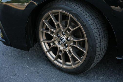Midnight Black Metallic 2023 Toyota Camry SE