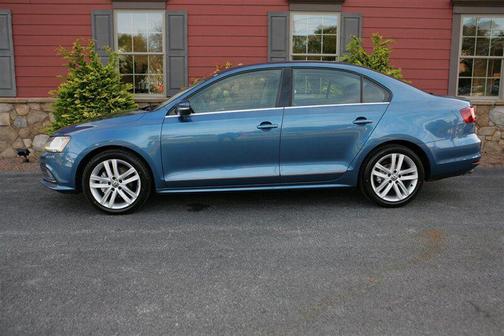 2017 Volkswagen Jetta 1.8T SEL