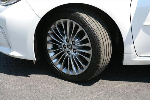 Blizzard Pearl 2016 Toyota Avalon Limited