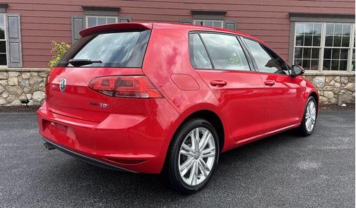 2015 Volkswagen Golf DSG TDI SE