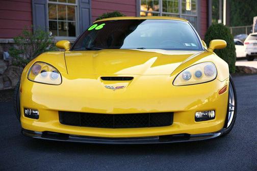 Velocity Yellow Tintcoat 2006 Chevrolet Corvette Z06