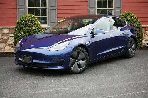 Deep Blue Metallic 2020 Tesla Model 3 Long Range
