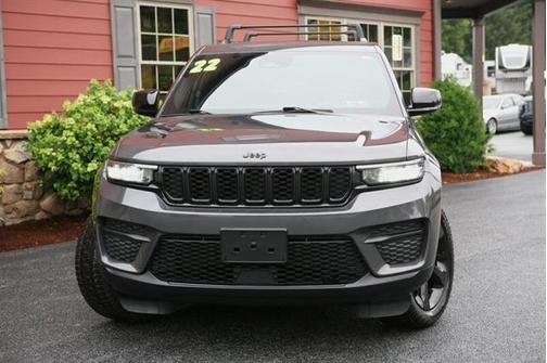 2022 Jeep Grand Cherokee Altitude