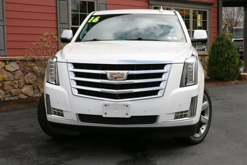 2016 Cadillac Escalade Luxury