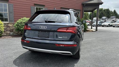 2018 Audi Q5 2.0T Prestige