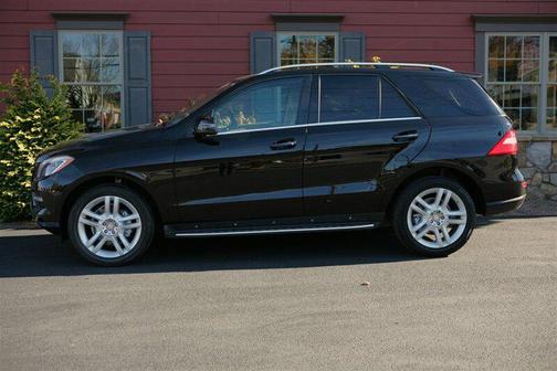 2015 Mercedes-Benz M-Class 4MATIC