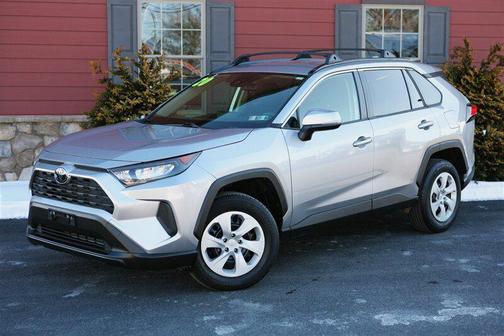 2020 Toyota RAV4 LE