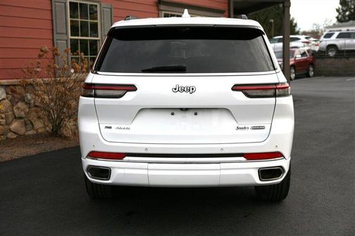 2022 Jeep Grand Cherokee L Overland