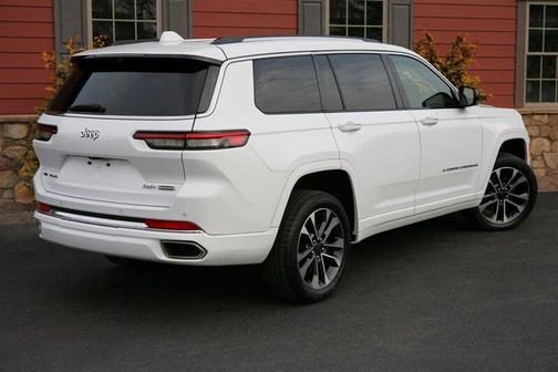 2022 Jeep Grand Cherokee L Overland