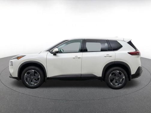 Everest White Pearl 2025 Nissan Rogue SV