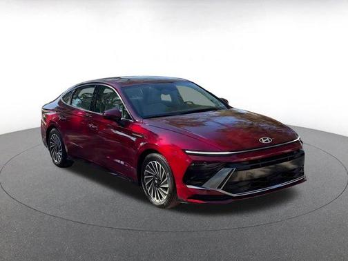 2025 Hyundai SONATA Hybrid SE