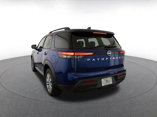 Deep Ocean Blue Pearl 2025 Nissan Pathfinder SV FWD
