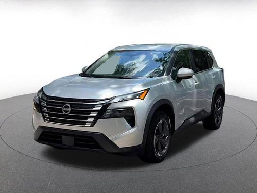 Brilliant Silver Metallic 2025 Nissan Rogue SV