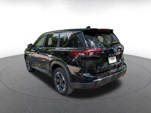 Super Black 2025 Nissan Rogue SV