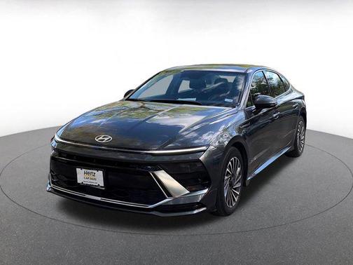 2025 Hyundai SONATA Hybrid SE