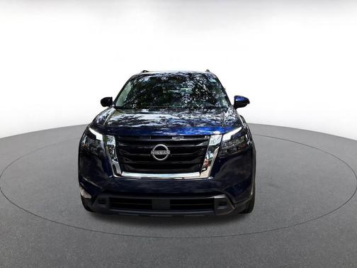 Deep Ocean Blue Pearl 2025 Nissan Pathfinder SV FWD