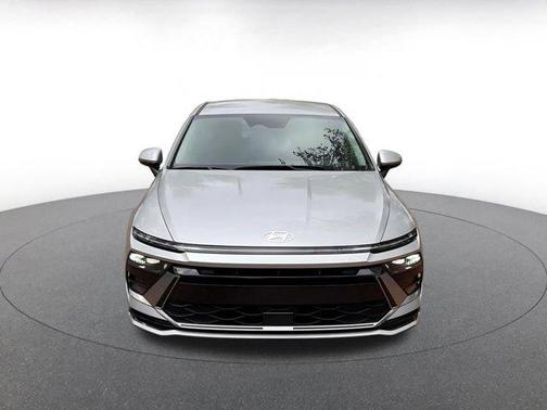 2025 Hyundai SONATA Hybrid SE