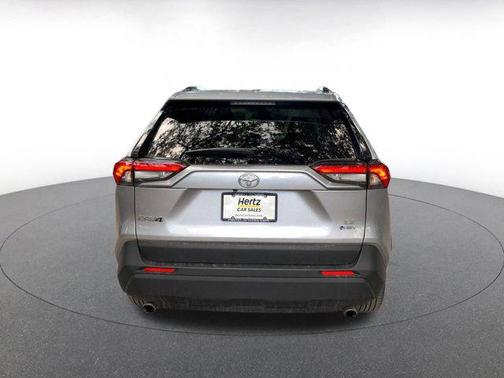 2025 Toyota RAV4 Hybrid LE