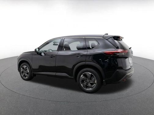 Super Black 2025 Nissan Rogue SV
