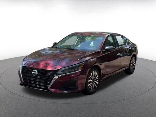 Garnet Pearl Metallic 2025 Nissan Altima SV FWD