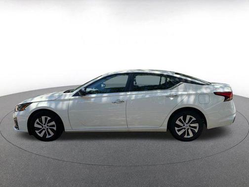 2024 Nissan Altima S FWD