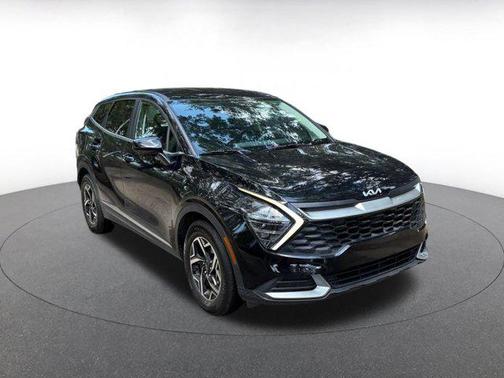 Ebony Black 2025 Kia Sportage LX