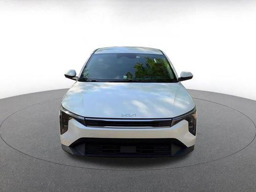 Snow White Pearl 2025 Kia K4 LXS