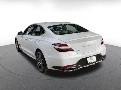 2025 Genesis G70 2.5T RWD