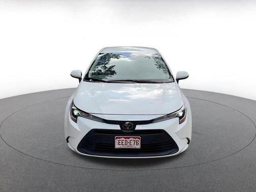 Ice Cap 2025 Toyota Corolla LE