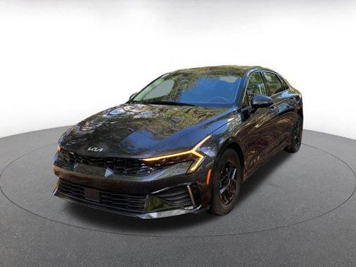 2025 Kia K5 LXS