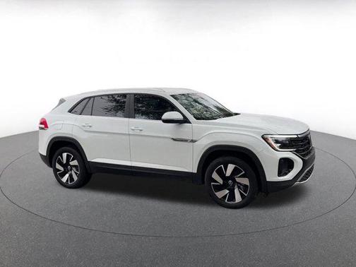 2025 Volkswagen Atlas Cross Sport 2.0T SE w/Technology 4MOTION