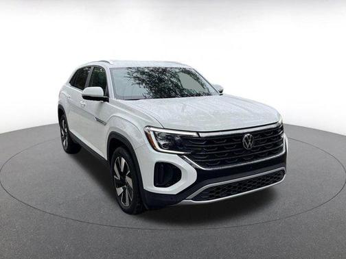 2025 Volkswagen Atlas Cross Sport 2.0T SE w/Technology 4MOTION