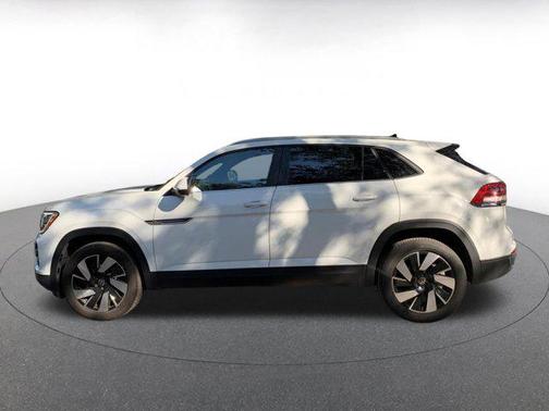 2025 Volkswagen Atlas Cross Sport 2.0T SE w/Technology 4MOTION