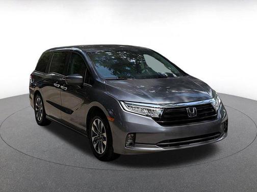Modern Steel Metallic 2024 Honda Odyssey EX-L
