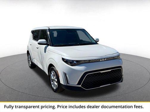 Snow White Pearl 2025 Kia Soul LX