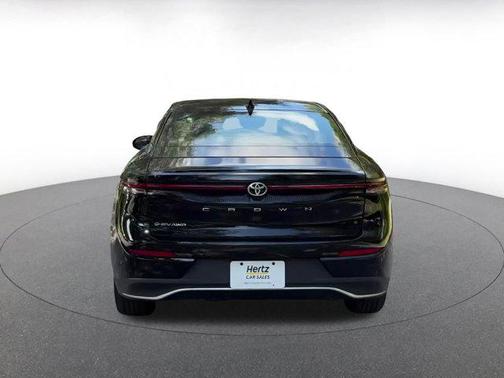 2025 Toyota Crown XLE