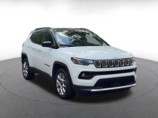 Bright White Clearcoat 2025 Jeep Compass Limited