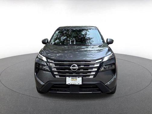 Gun Metallic 2025 Nissan Rogue SV