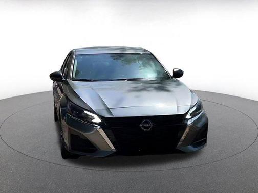 Gun Metallic 2025 Nissan Altima SV FWD