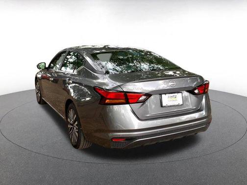 Gun Metallic 2025 Nissan Altima SV FWD