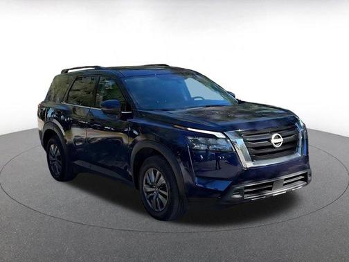 2025 Nissan Pathfinder SV FWD