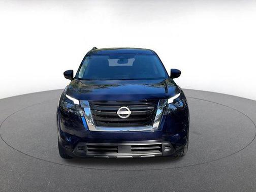 2025 Nissan Pathfinder SV FWD