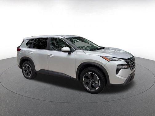 Brilliant Silver Metallic 2025 Nissan Rogue SV