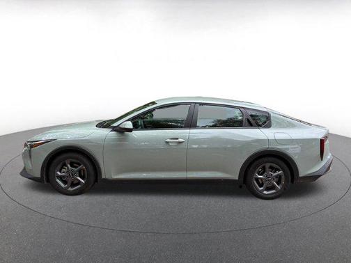 Morning Haze 2025 Kia K4 LXS